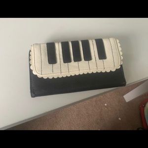 BETSEY Johnson wallet